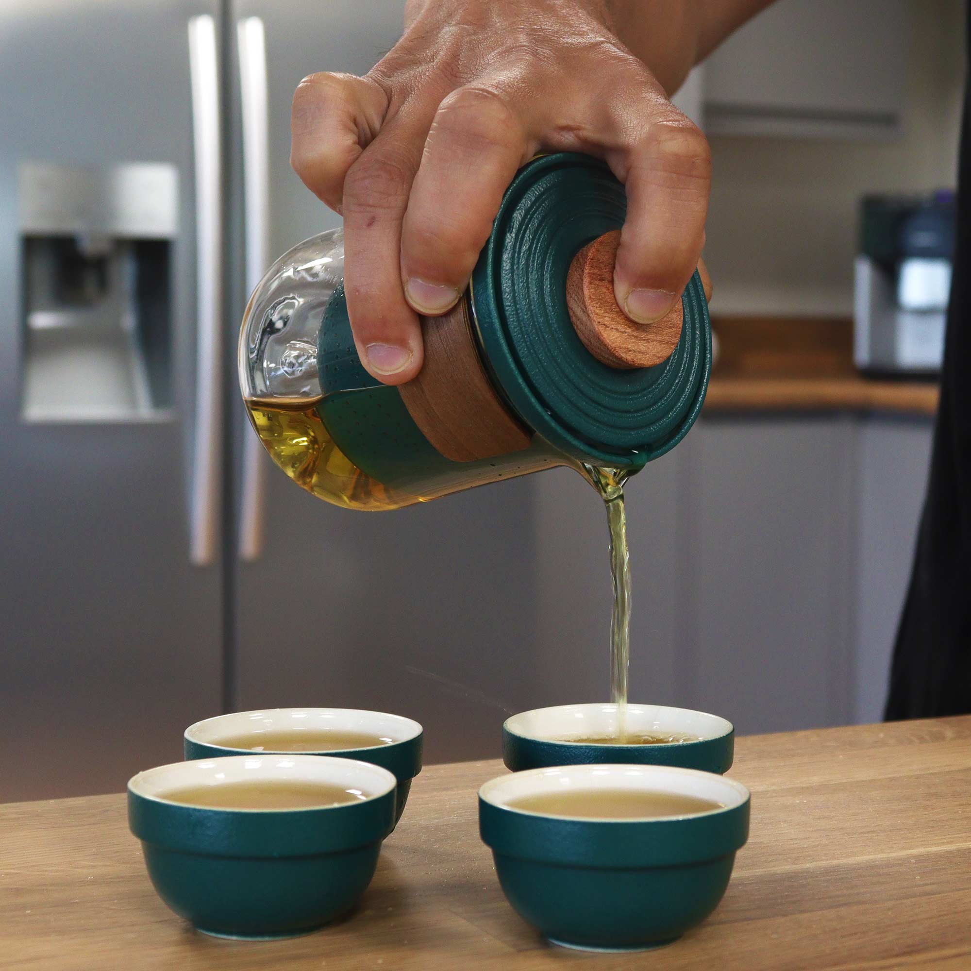 Set Teiera da Viaggio Travel Mountain – Quattro Tazzine con Custodia